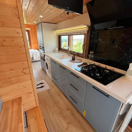Holiday home Tiny House Yazlik Ev Mavi Beyaz Icinde
